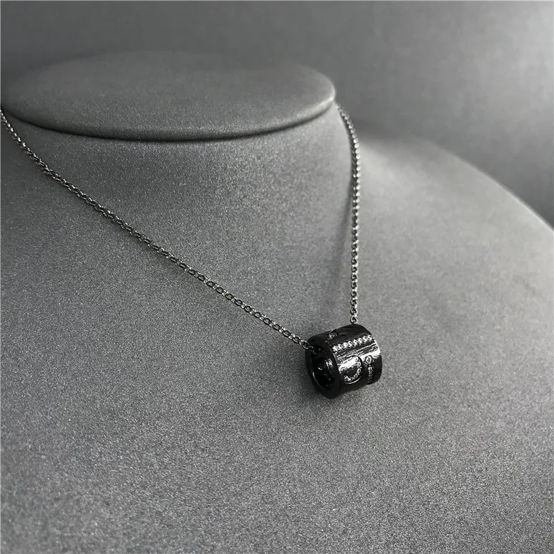 

s925 de plata esterlina amor Luna estrella de bloqueo de collar de mujer negro de enclavamiento de la clavícula cadena estilo bo