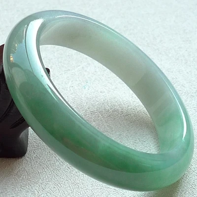 

Natural Burmese Emerald Light Green 54mm-64mm Bracelet Elegant Princess Jewelry Best Gift for Girlfriend to Mom