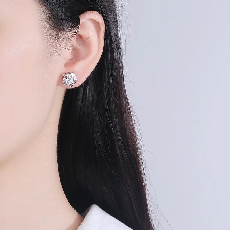

2021 New Arrival Fashion Luxury Star Earrings 925 Sterling Silver Stud Earing For Women Valentine's Day Gift Piercing Earrings