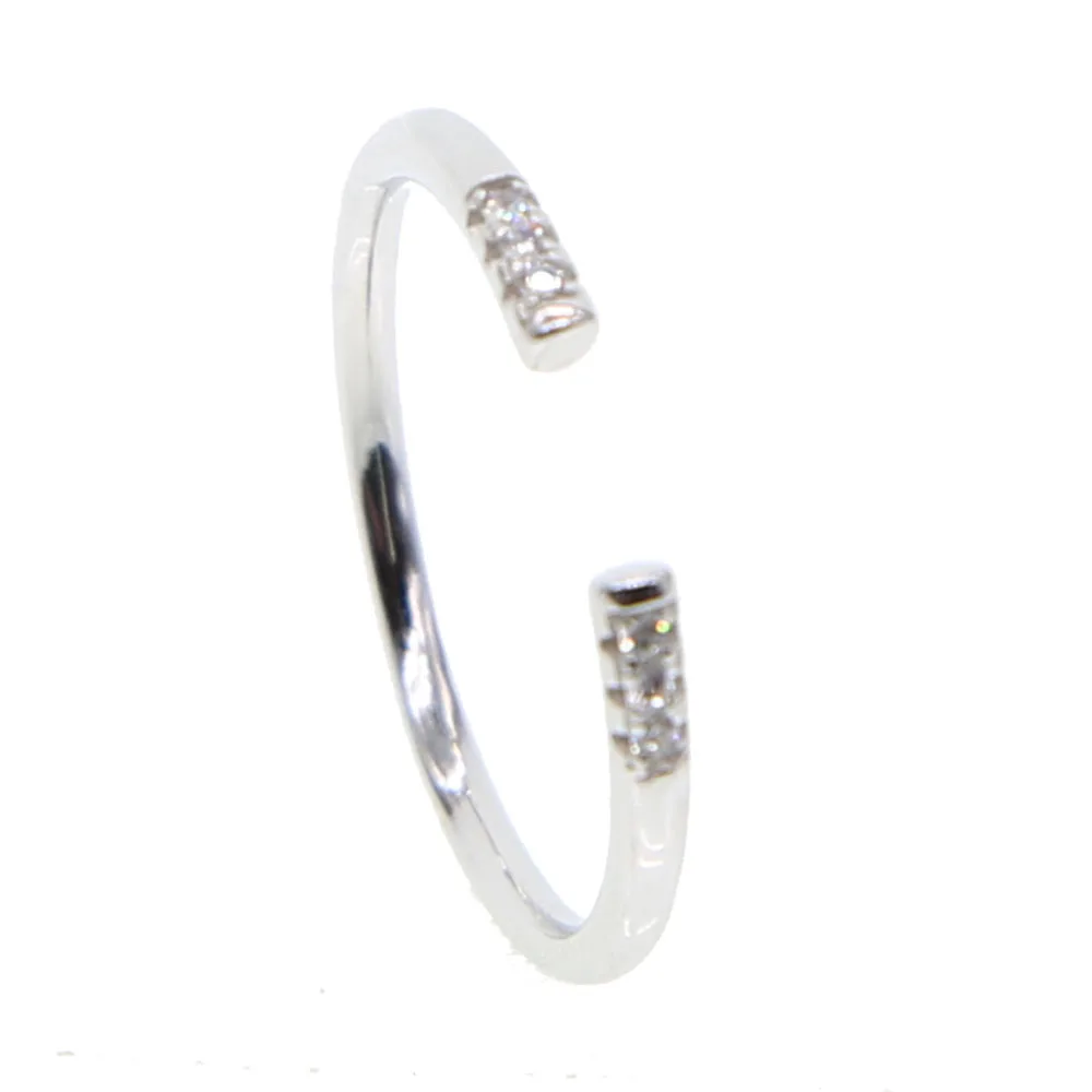 Женское Открытое кольцо из серебра 100% пробы с круглым и квадратным фианитом |