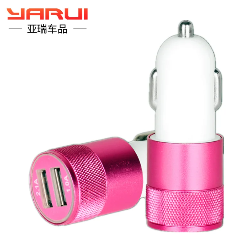 Прямая продажа автомобильное зарядное устройство один буксир две сигареты три