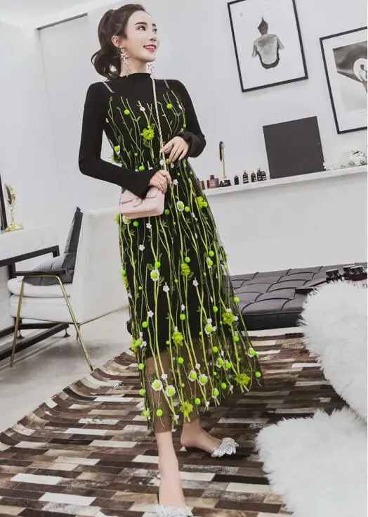 Зеленый Knitted Dress 2 Piece Set Autumn New Solid Black Sweater Dress and Hairball Appliques Floral embroidery Mesh Sling Dress Sets - Цвет: Зеленый