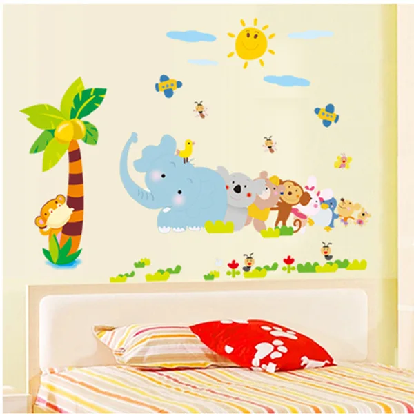 

Happy Zoo Children's Bedroom Background Decoration Waterproof Removable Environmental Protection Wall Stickers