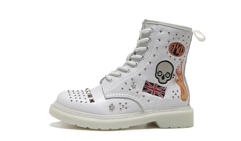 Autumn Winter Skull Rivet Women Ankle Boots White Genuine Leather Woman Boots Round Toe Lace Up Shoes Motorcycle Female Footwear