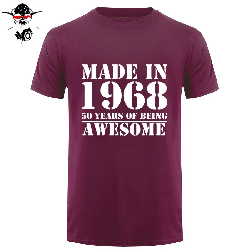 Мужская футболка с короткими рукавами круглым вырезом и принтом 50 лет