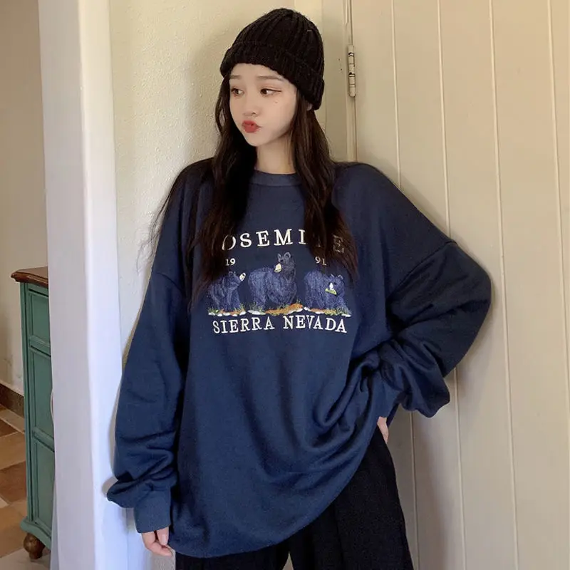 

Vintage Bear Embroid Sweatshirts Women 2021Harajuku Streetwear Casual Long Sleeve Crewneck Oversized Fashion Hoodie Korean Girls
