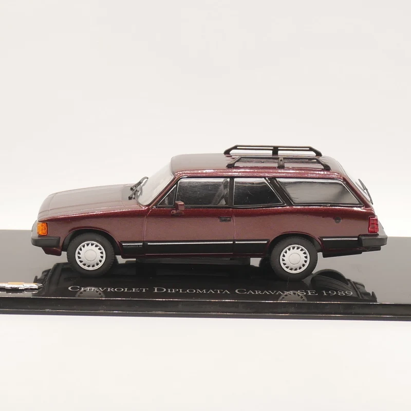 Модель автомобиля под давлением Ixo 1:43 металлическая игрушка для Chevrolet certificata Caravan
