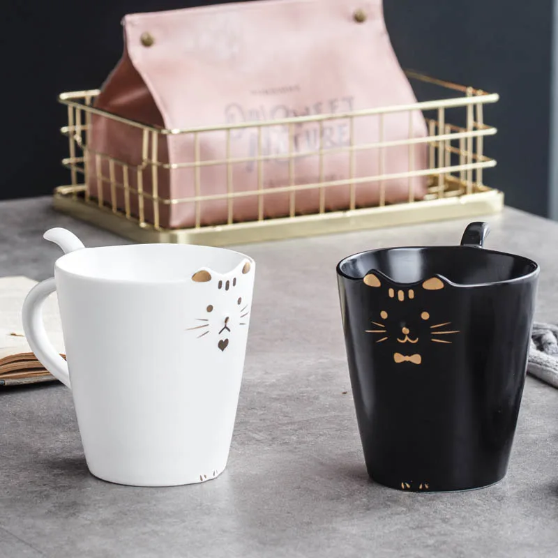 

Cute Coffee Mug Animal Cat Simple White Office Personalized Bone China Mug Self Stirring Creative Caneca Strawberry Milk XX60CM