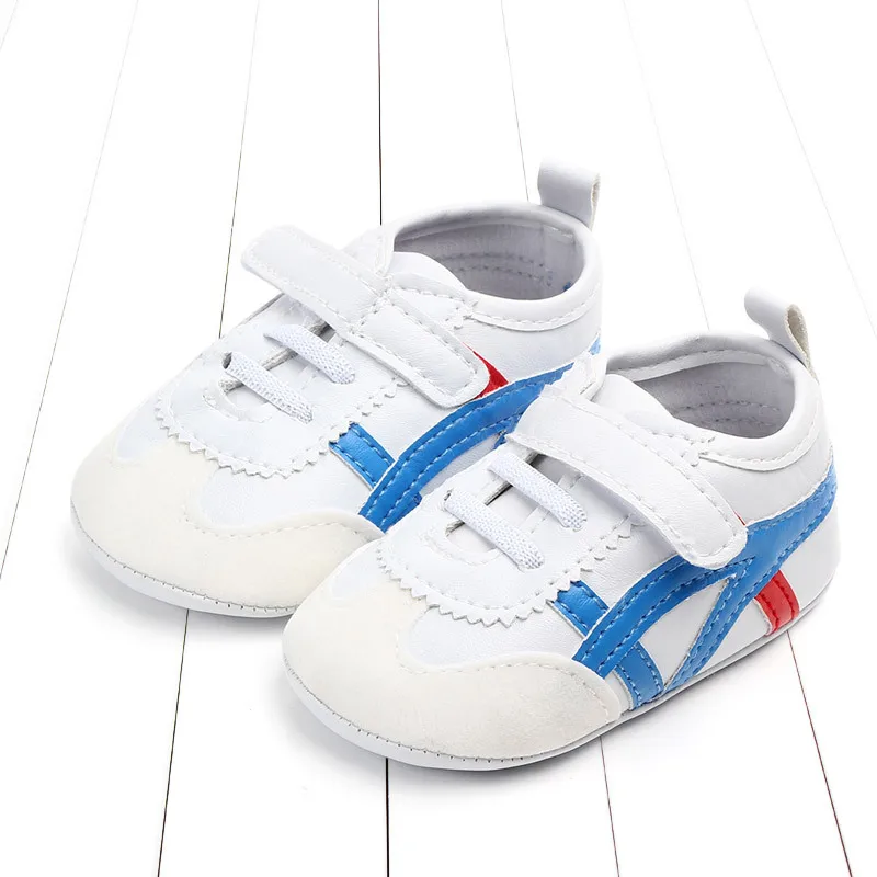 

2021 New First Walkers Infant Crib Shoes Fashion Casual Newborn Leather Flats Moccasins Baby Boys Girls Sneakers Toddler Shoes