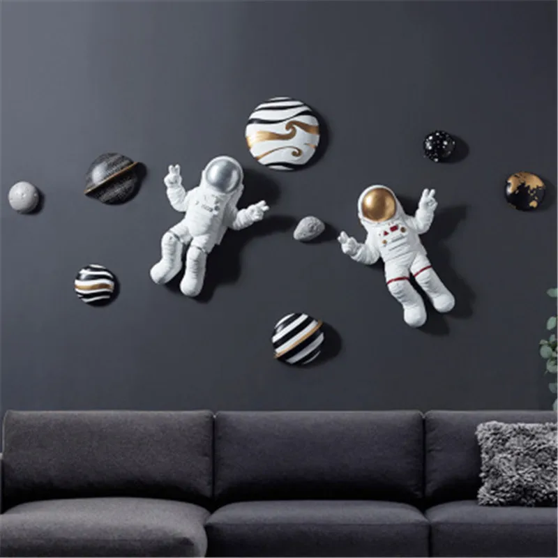 

European Style Personality Resin Spaceman Cosmonaut Stereoscopic Wall Hangings Children Bedroom Background Wall Ornaments X2675