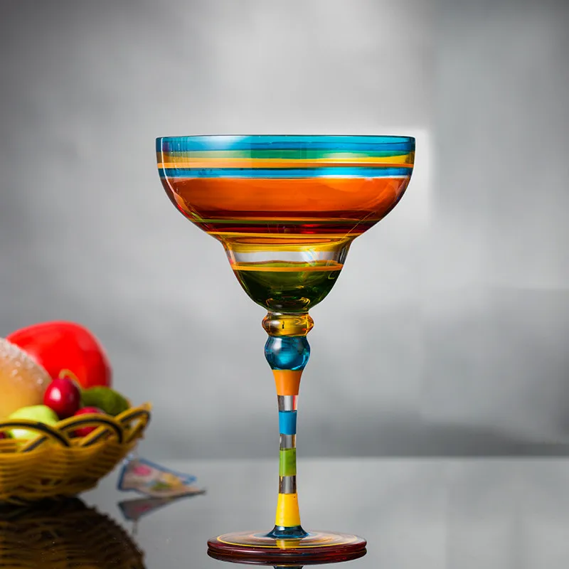 

1 Pair Painted Cocktail Glass Bar Wedding Banquet Ceremony Goblet Personality Creative Fashion Wine Cup