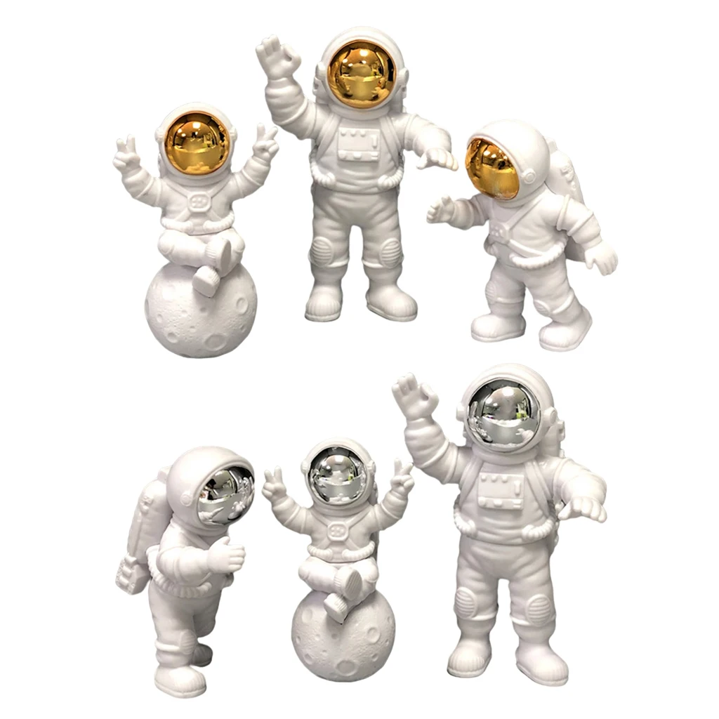 

Set of 3 PVC Astronaut Figurines Spaceman Statue Home Bookshelf Desktop Decoration Vivid Artwork