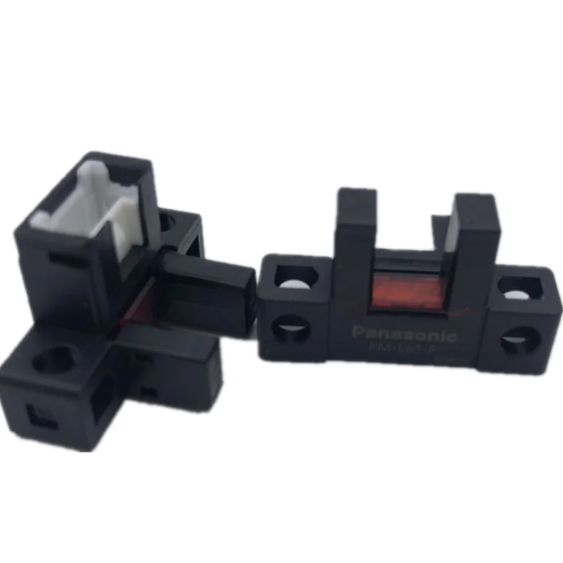 

Photoelectric switch PM-L65-P 6 month warranty