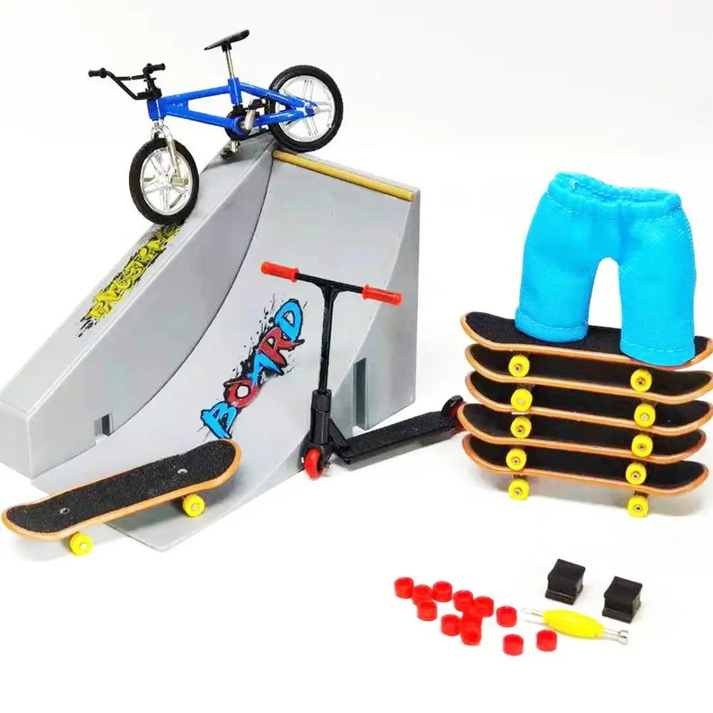 

Finger Skate Park Kit Mini Alloy Finger Toy Set Fingerboard Skateboarding Finger Bicyle Fingertip Bikes Toys For Kids Gift