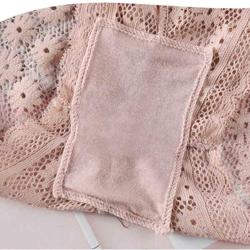 Комплект женского кружевного нижнего белья бесшовный бюстгальтер с открытой