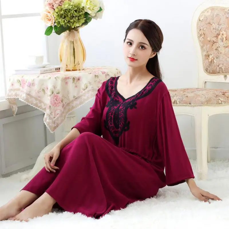 Новинка осеннее Женское ночное платье с вышивкой высококачественное домашнее