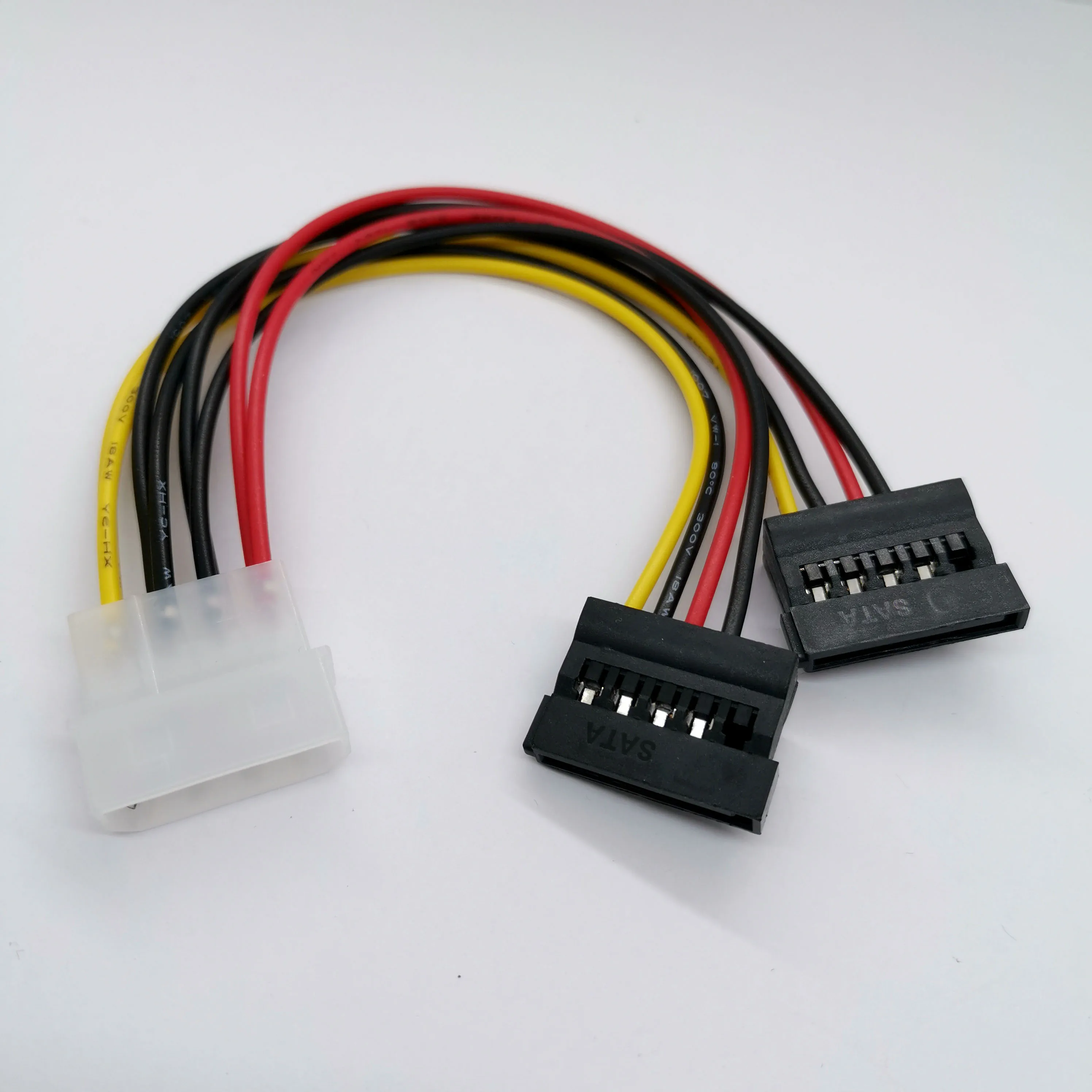 Адаптер для ноутбука Новый 4 контактный IDE Molex на 2 серийный ATA SATA Y разделитель