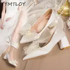 Новинка 2021, свадебные туфли с острым носком на высоком квадратном каблуке, белые жемчужные сетчатые свадебные туфли с бабочкой, женская элегантная обувь для банкета