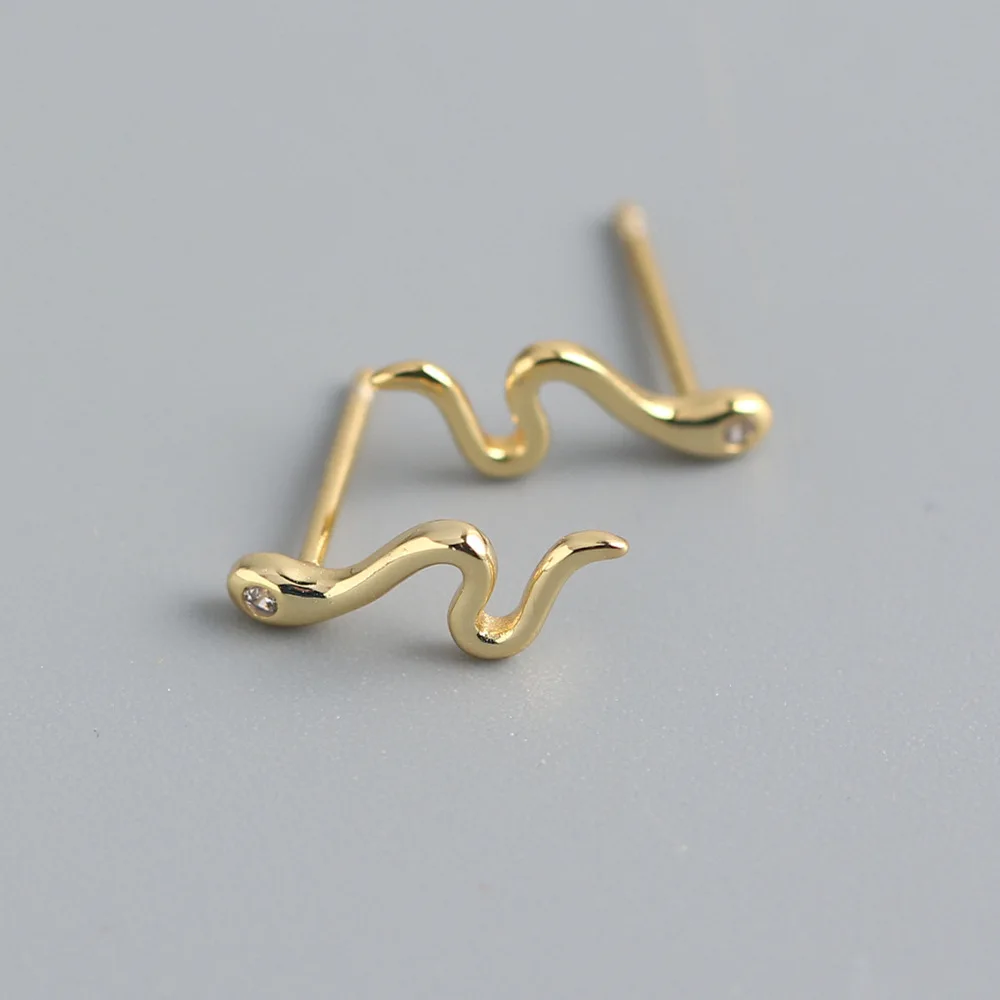 Женские серьги-гвоздики из серебра 925 пробы с гладкой змеей/бабочкой | Украшения и