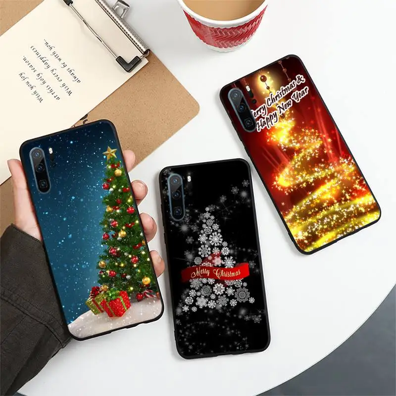 

Marry Christmas Holiday Tree New Year Phone Case For Huawei honor Mate 10 20 30 40 i 9 8 pro x Lite P smart 2019 nova 5t