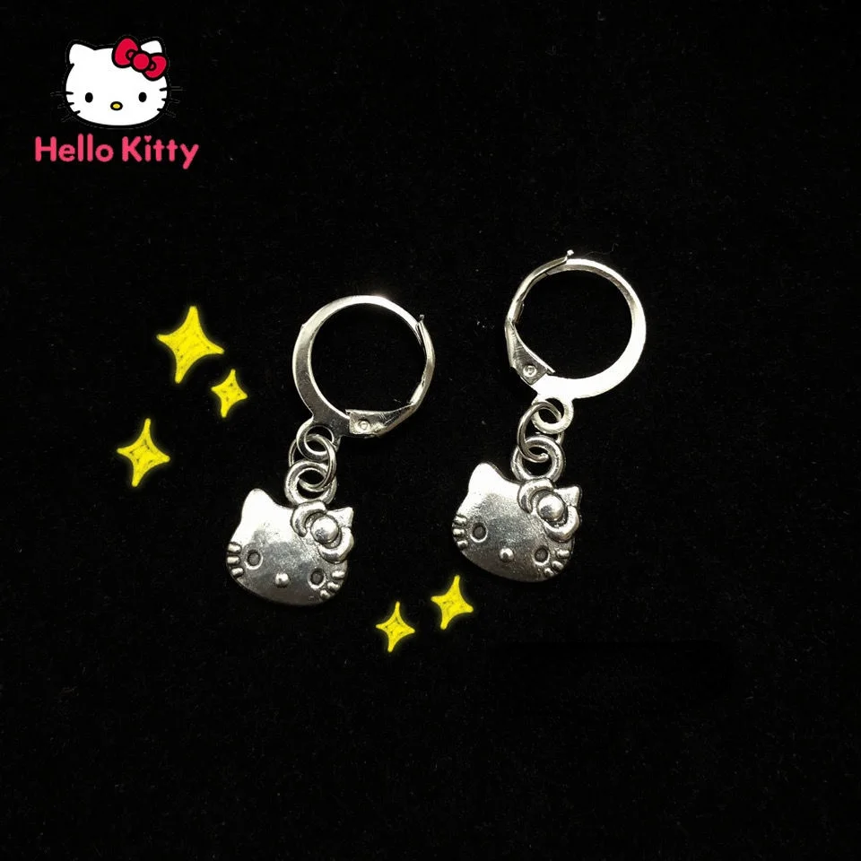 

Hello Kitty Earrings Niche European and American Retro Cold Style Earrings Fashion All-match