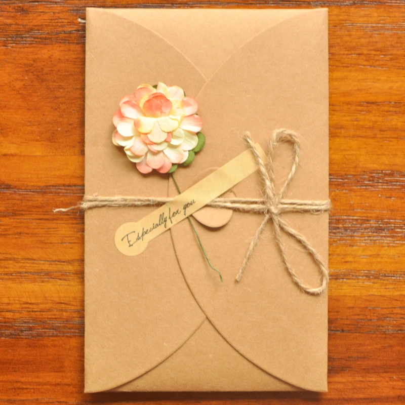 1pcs DIY Vintage Handmade Creative Greeting Card Kraftpaper Envelope Dried Flower Birthday Christmas |