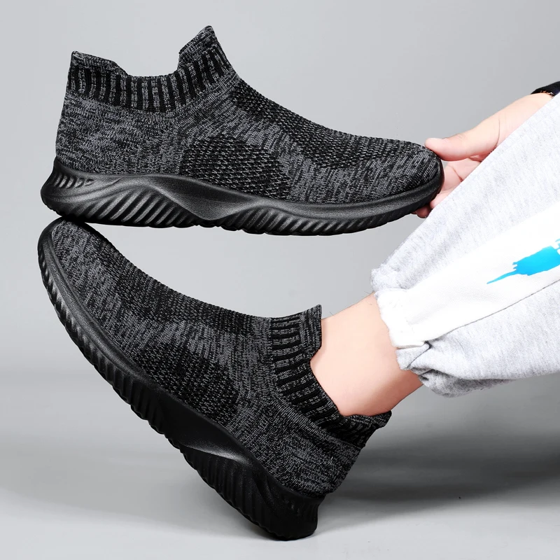 Кроссовки-носки мужские без шнуровки мягкие удобные прогулочные кеды плоская