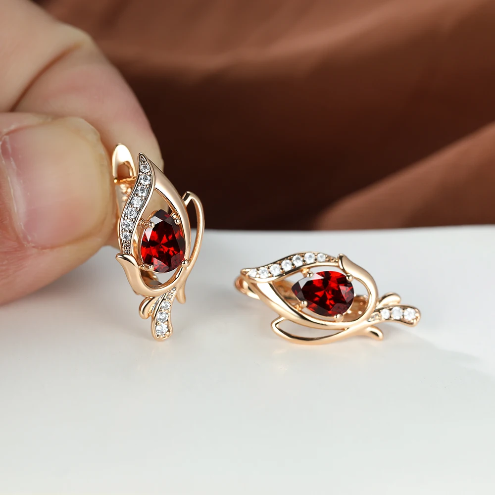 

Eparbers Female Fashion Oval Cut Ruby Red Crystal Zircon Clip on Hoop Earrings Wedding Engagement Banquet Earrings for Women