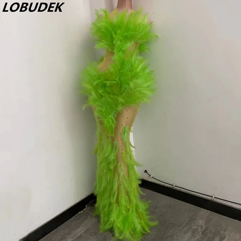 

Sexy Fashion Prom Celebration Model Catwalk Perspective Rhinestones Long Dress Women Green Feather Mesh Mermaid Dress Stage Wear