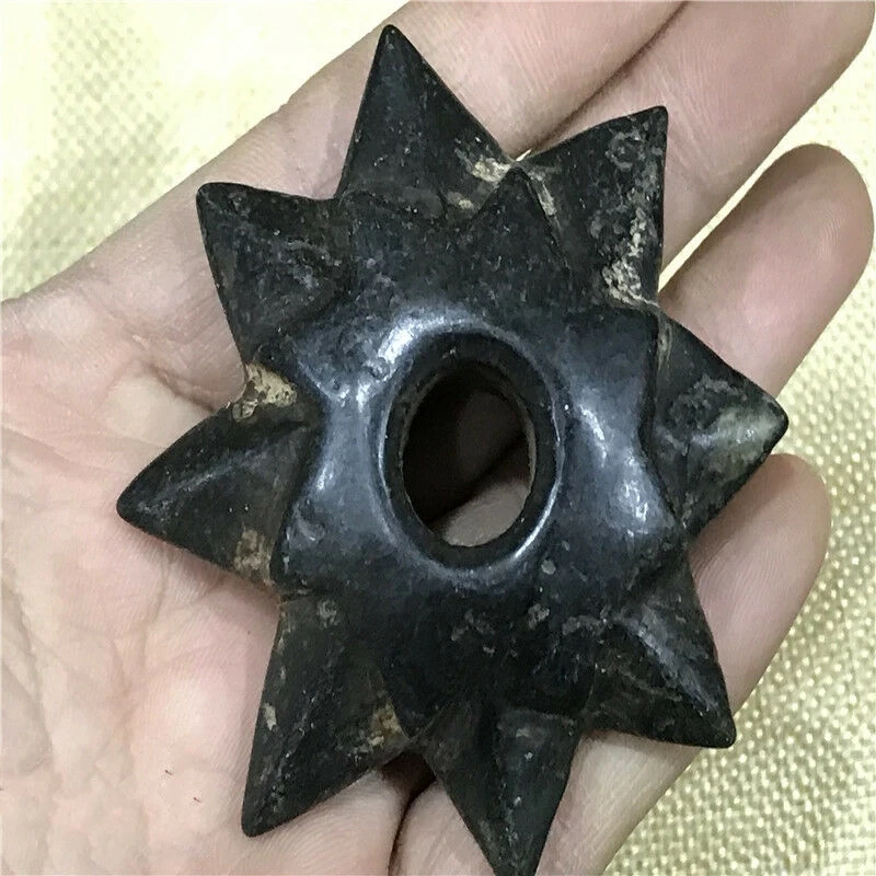 

China Red Mountain Culture Collection Iron Meteorite Carved Octagonal Pendant