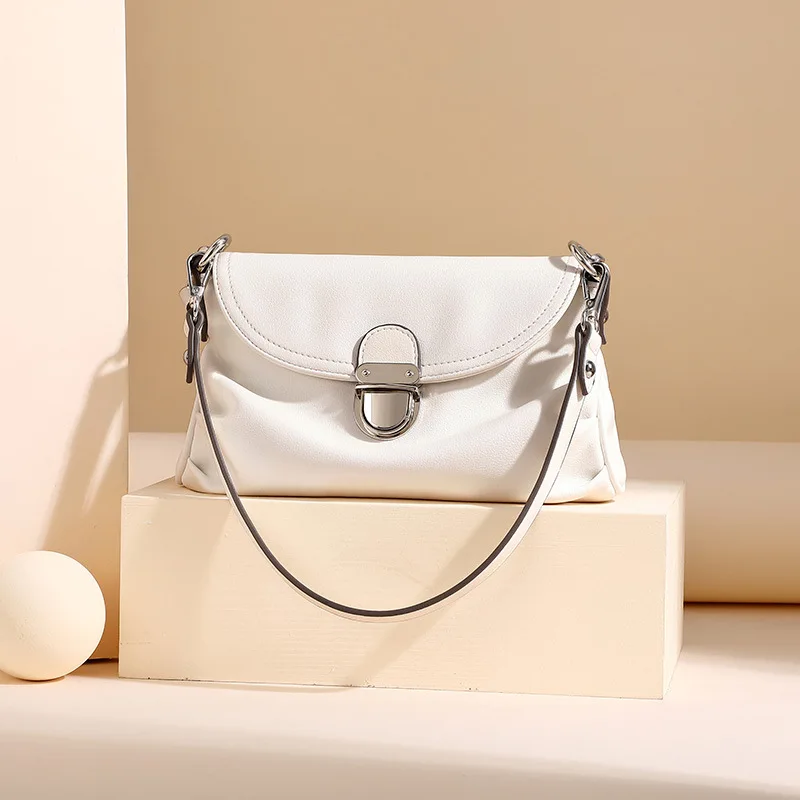 

Women's 2021 new net red foreign temperament women's bag women's one shoulder portable cross bag fashion women's armpit bag