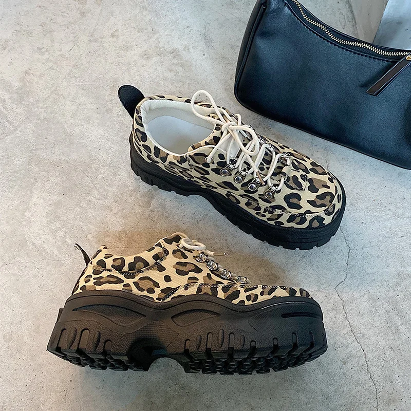 

All-Match Shoes Woman 2020 Autumn Modis Female Footwear Round Toe Casual Sneaker Clogs Platform Mixed Colors New Fall Cute