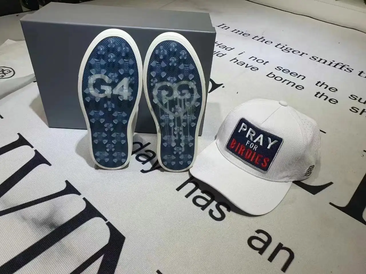 Кроссовки для гольфа G fore мужские с черепом Нескользящие из воловьей кожи белые |