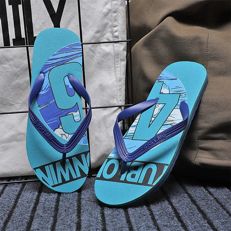 

2021 men's new summer beach slippers outdoor leisure fashion trend clip toe men's flip-flops