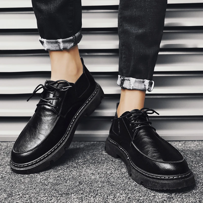 

2021 Autumn High Quality Male Leather Shoes Tooling Boots Soft Leather Comfortable Foot Rubber Sole 2 Colors Male Casual Shoes