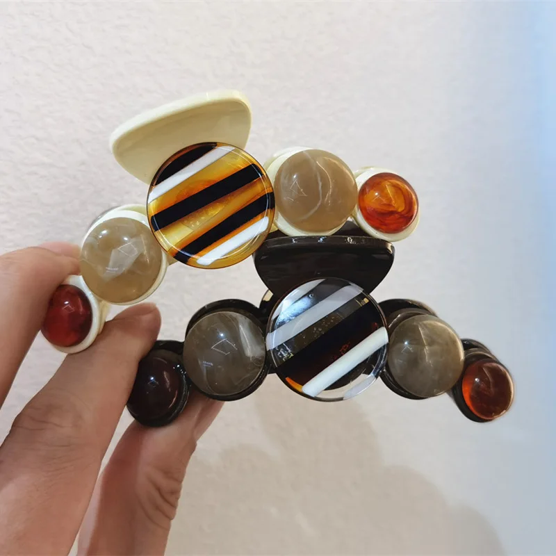 Корейские заколки для волос с геометрическим рисунком популярны в цвете