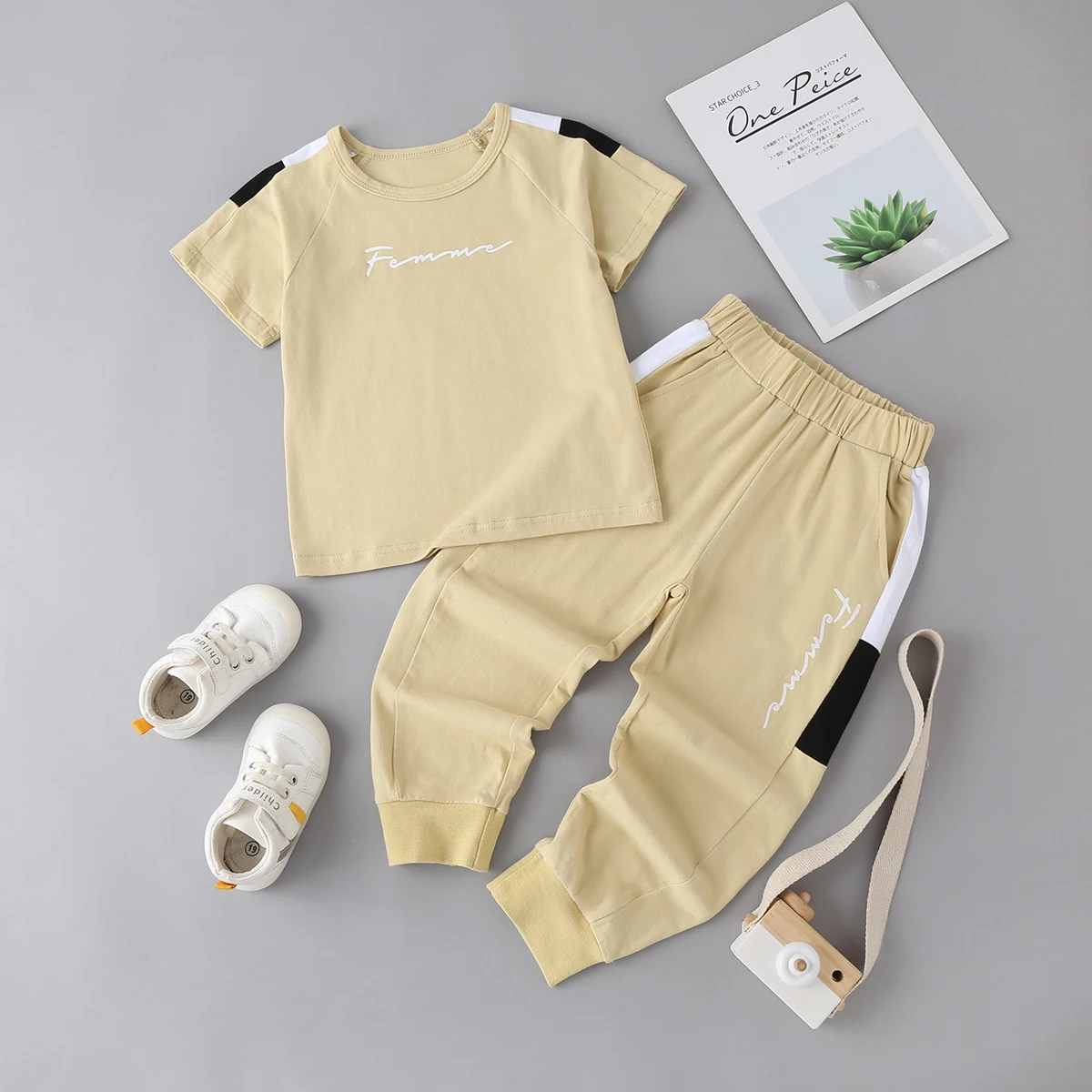 

Boy's suit, children's clothing, short-sleeved T-shirt, trousers, two-piece suit, sportswear for boys