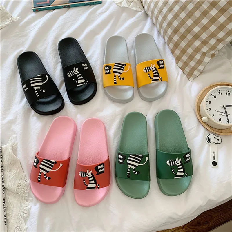 Новинка туфли на плоской подошве с принтом зебры милые Мультяшные тапочки