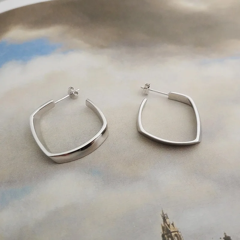 Женские серьги гвоздики из стерлингового серебра 925 пробы с ромбовидным узором