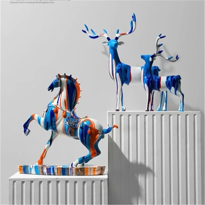 

Bao Guang Ta Nordic Artware High-end Splash Color Horse Statue Creative Lucky Figurines Living Room Home Decor Sculpture A3014