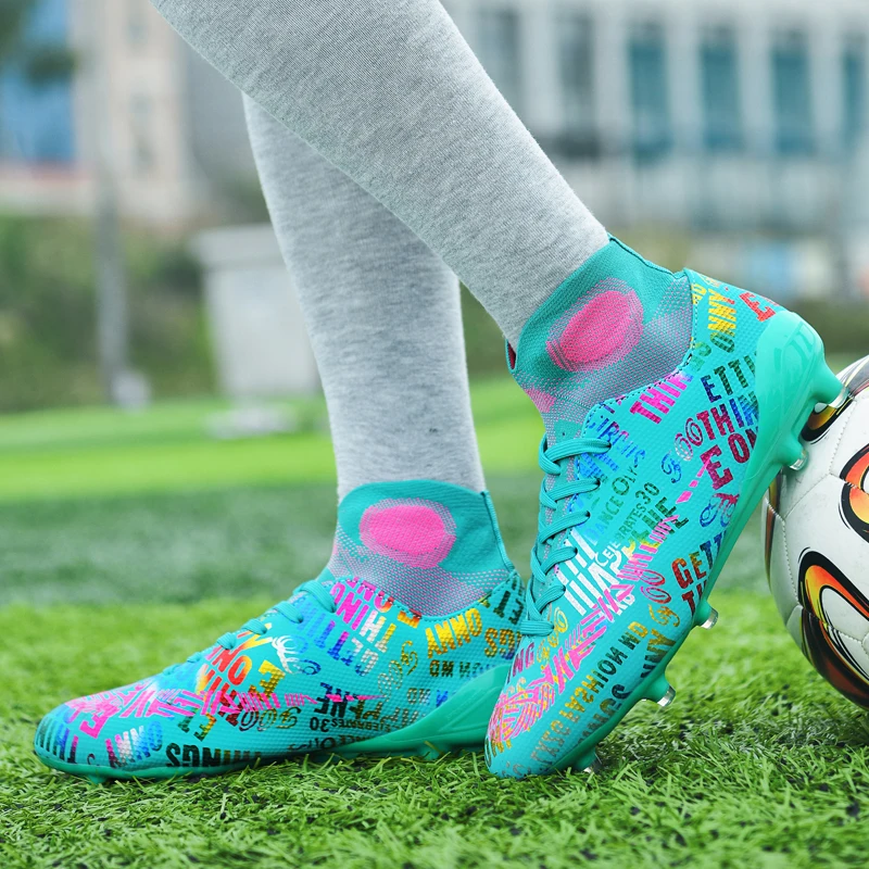 

2021 Men Breathable Football Boots High Top Soccer Sneakers Man Kids Soccer Shoes Cleats Trainers Sports AG/FG Fustal Turf Shoes