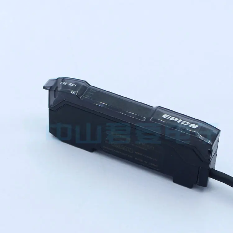 

New original EPION digital optical fiber sensor fm-e21 switch amplifier spot warranty