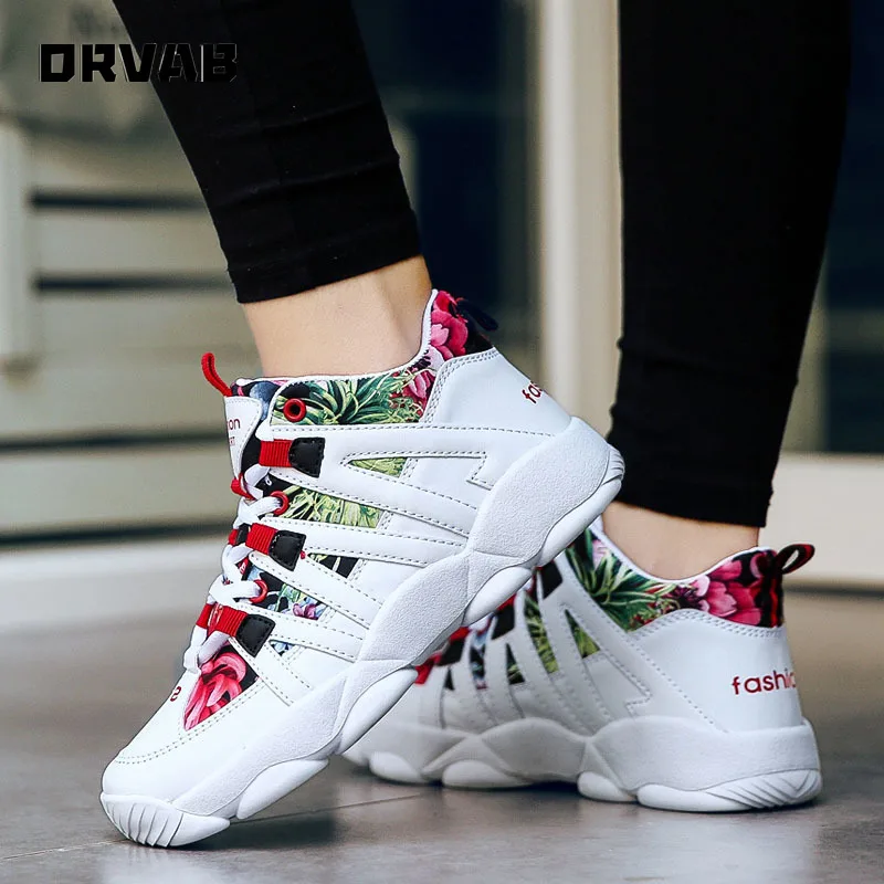 

Кроссовки женские кожаные на шнуровке, дышащие прогулочные кеды, повседневная обувь на плоской подошве, белые