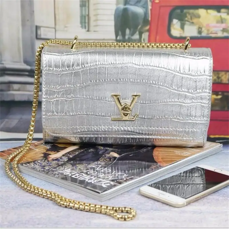 Silver Роскошные дизайнерские сумки-мессенджеры на цепочке, женская сумка, кожаные сумки, женские маленькие сумки через плечо с клапаном, сумка на плечо, главный кошелек, bolsos - Цвет: Silver