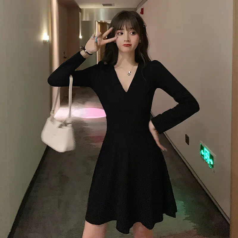 

Women's Spring Autumn Dress Women's Elegant Long Sleeve V-neck Solid Color Elegant Slim A-line Dress SS3644