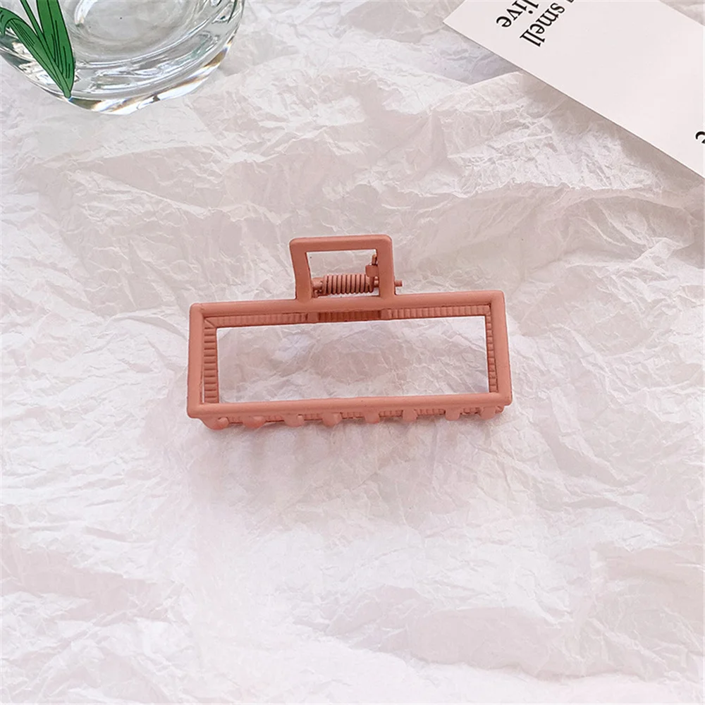 

1pcs Fashion Sweet Hair Claw Women Solid Hair Crab Retro Metal Square Hair Clips Multiple Colorful Hair Clips Hair Accessories