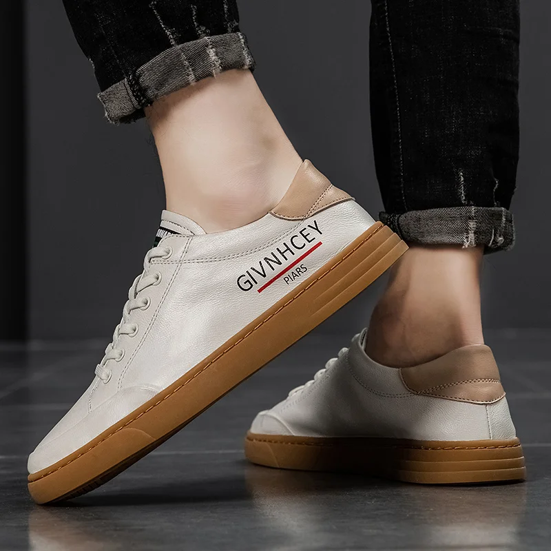 Jual Merek Fashion Sepatu Kasual Anak Laki-laki Muda Sneakers Kulit Hitam Sepatu Jalan Pria Kualitas Baik Sepatu Kasual Pria Populer