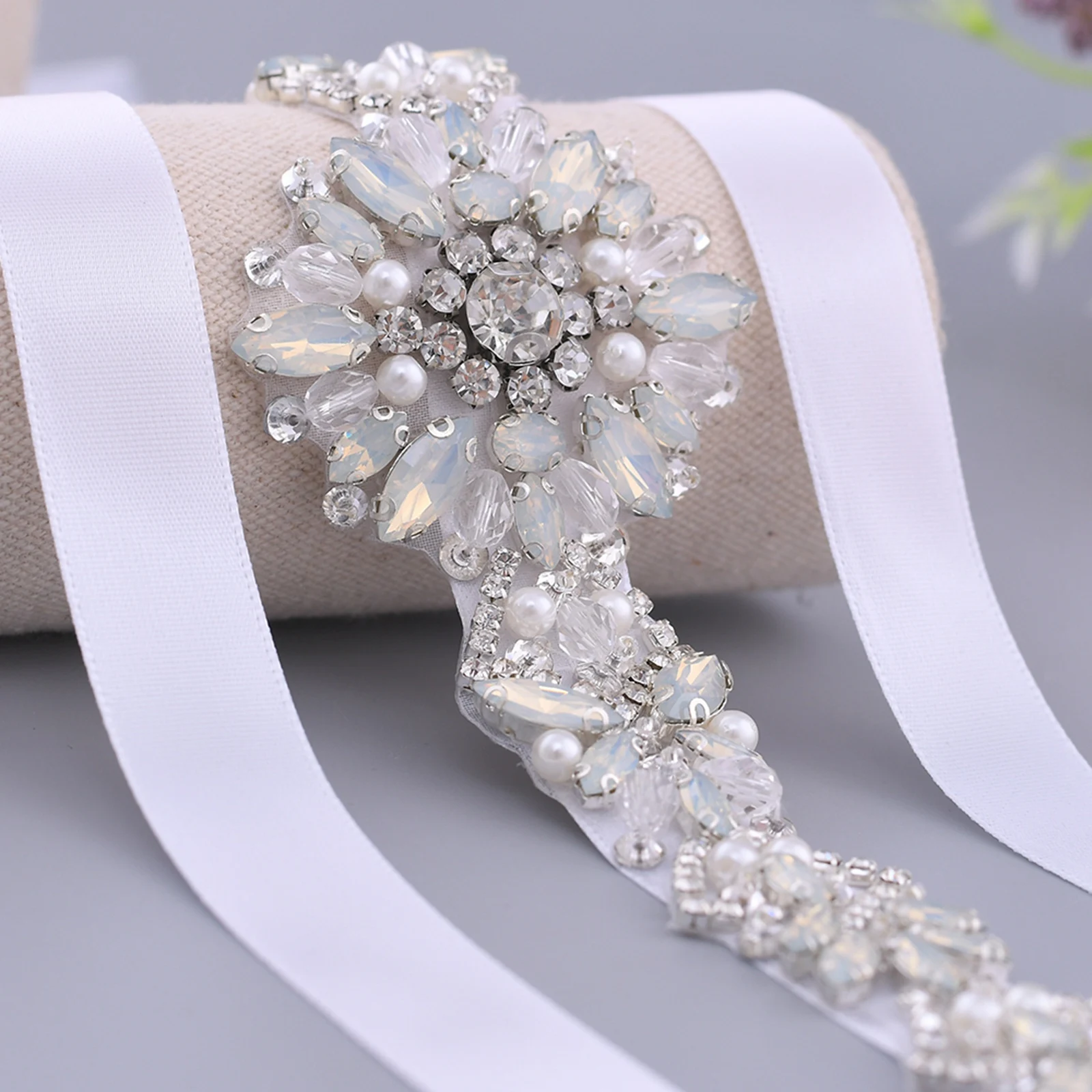

TRiXY S408 High Quality Opal Bridal Belt for Dresses Crystal Beads Belt for Women Bride Bridesmaid Dress Sash Party Formal Belts