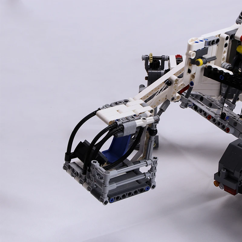 

2021 New MOC Power Mobile Crane Building LTM11200 RC High-Tech Motor Kits Blocks Bricks birthday diy toy Gift