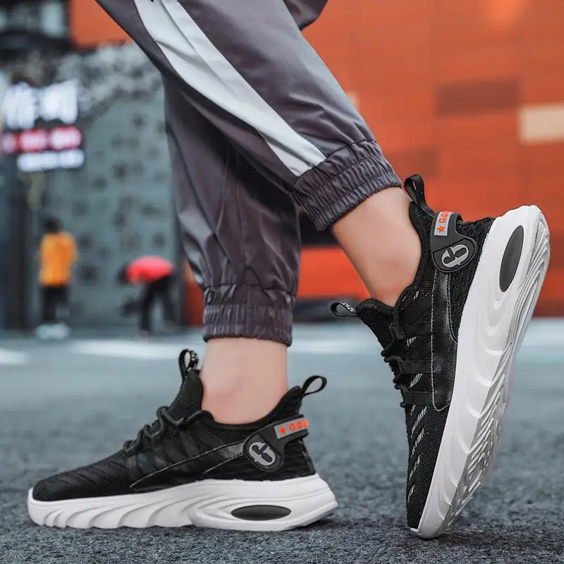 

2021 Hot Sell Men's Running Shoes Breathable Flying Woven Sports Sneakers Male Comfortable Light Mesh Height Increasing Shoes